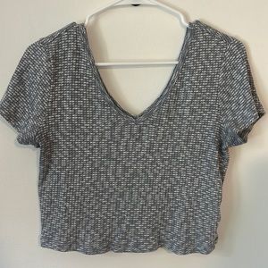 {So/Kohl’s} V-Neck Knit Crop Top T-shirt